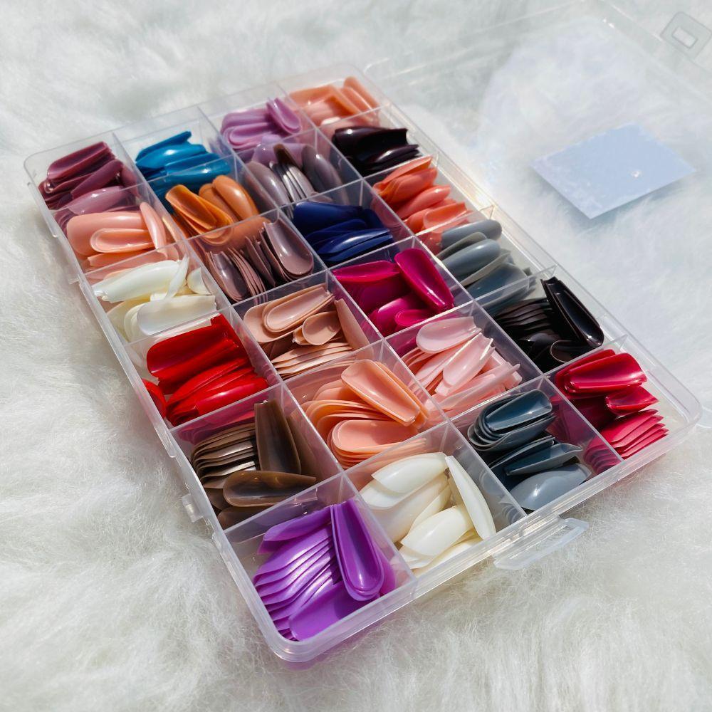 576 Pieces Fake Nails ABS Plastic Pakistan
